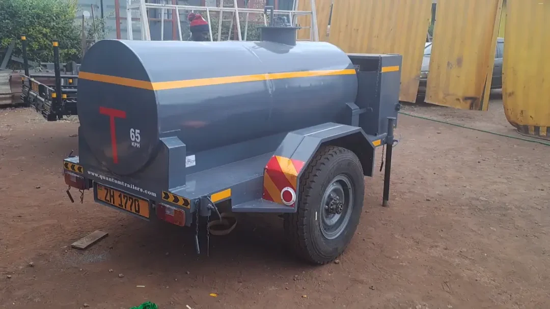 quantum trailers - fuel bowser
